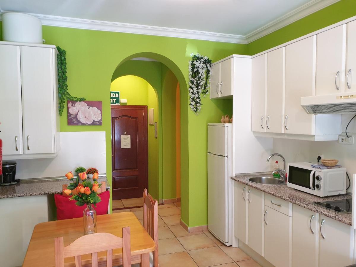 Apartamentos Dana Madrid Exterior foto